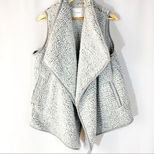 Thread & Supply Gray Soft Warm Sherpa Vest